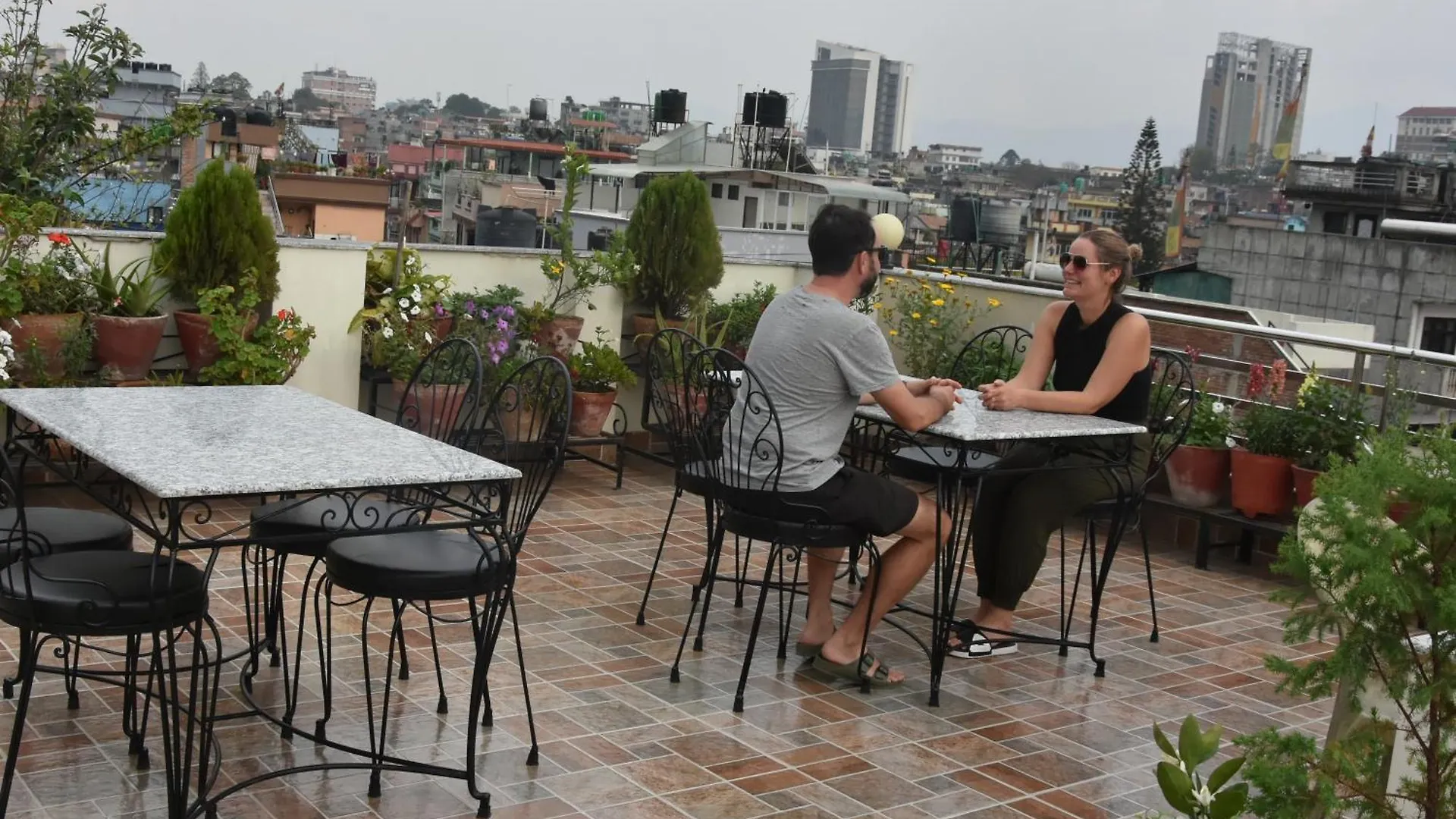 Shine Homestay Famille Francophone - Shine Home And Apartment Kathmandu 0*,  Nepal