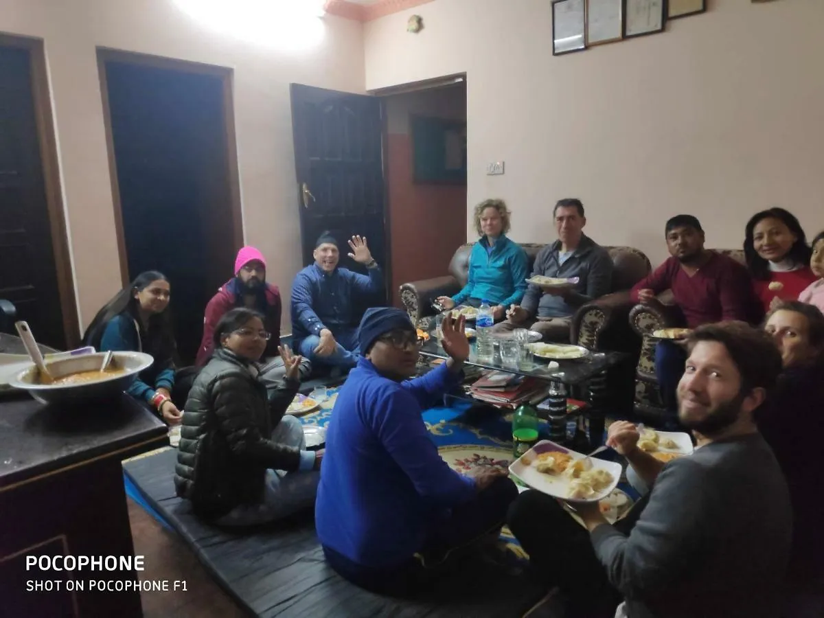 Shine Homestay Famille Francophone - Shine Home And Apartment Kathmandu Nepal
